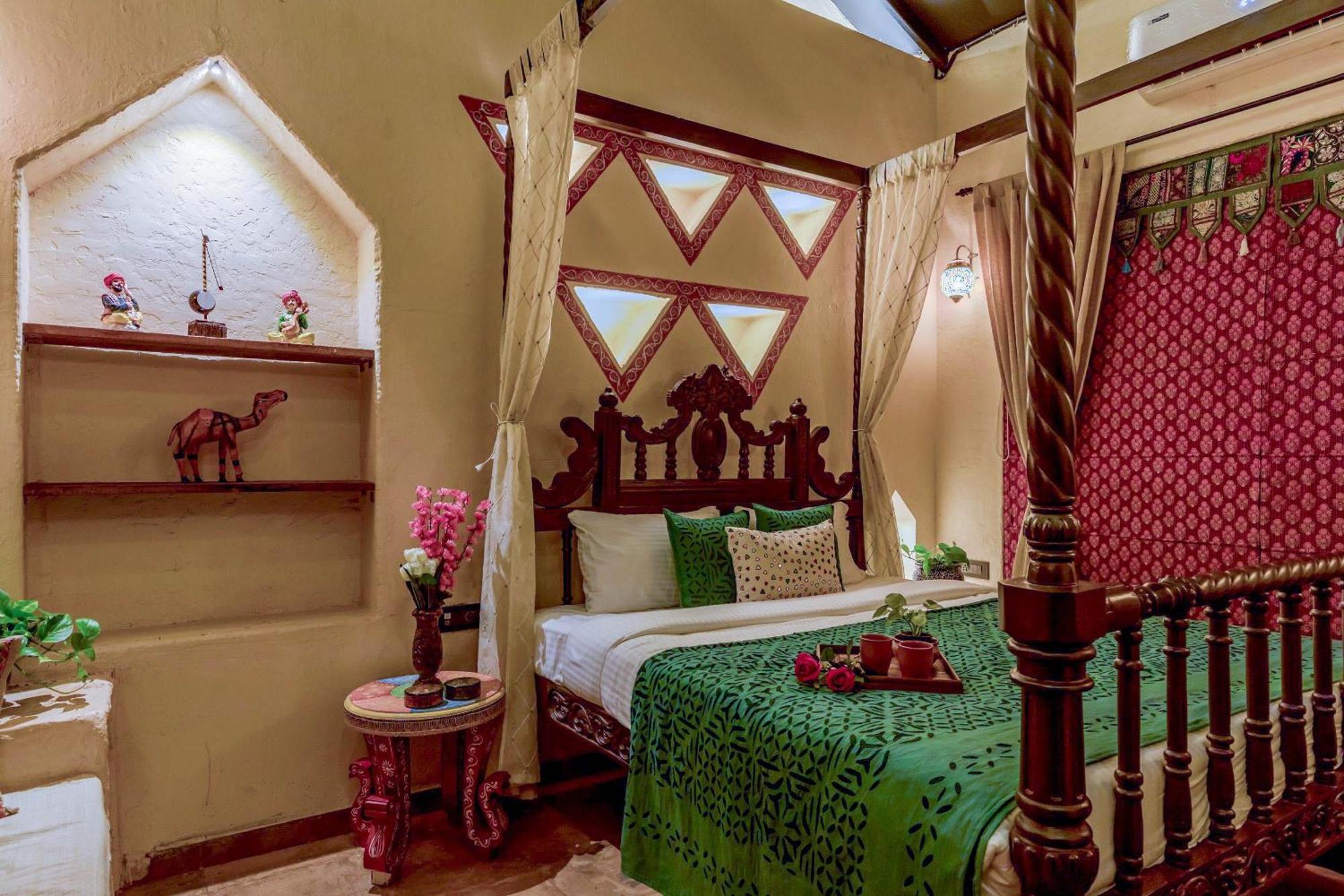 Dio Regaalo Theme Resort, Ratnāgiri Extérieur photo