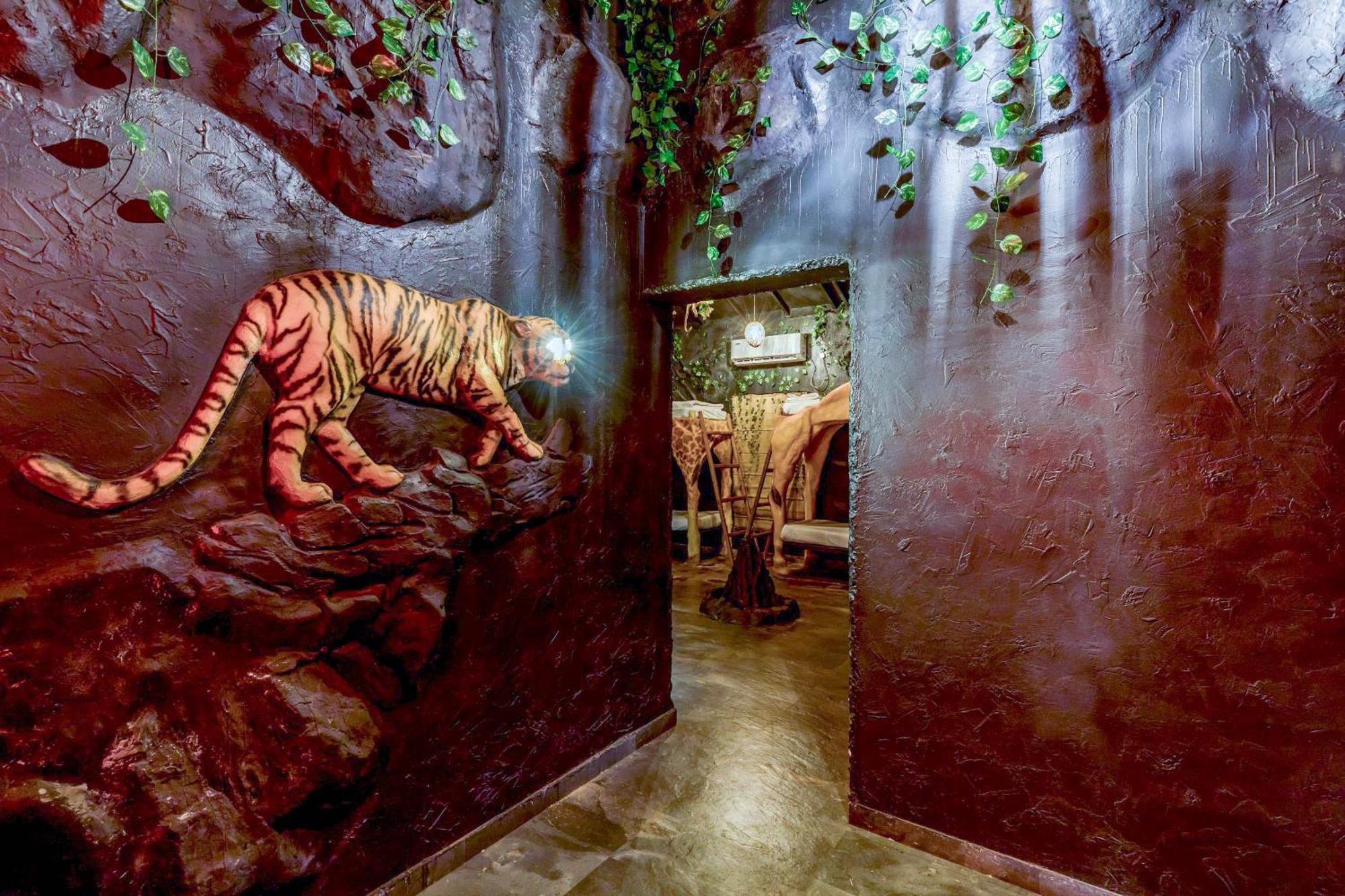 Dio Regaalo Theme Resort, Ratnāgiri Extérieur photo