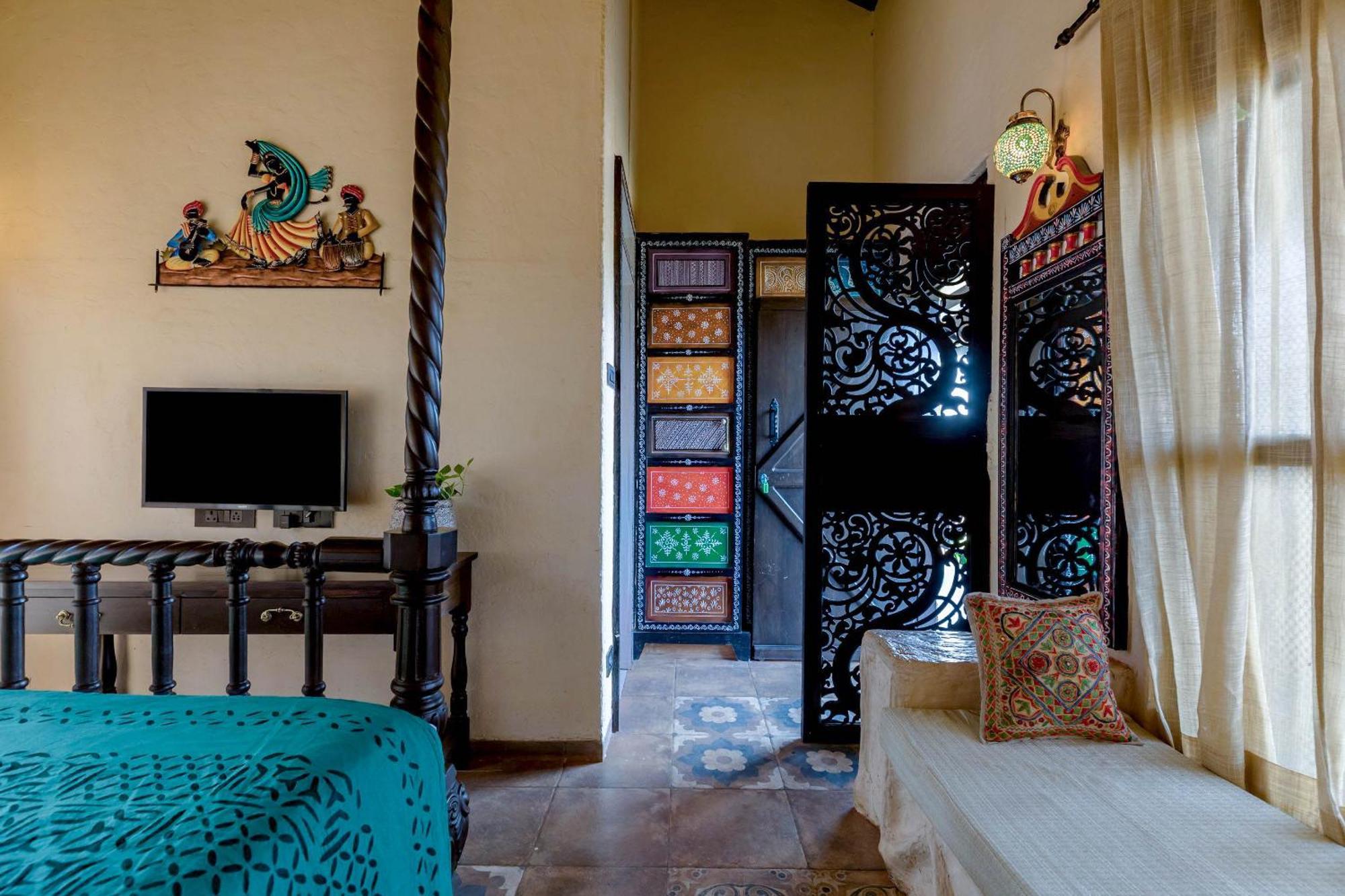 Dio Regaalo Theme Resort, Ratnāgiri Extérieur photo