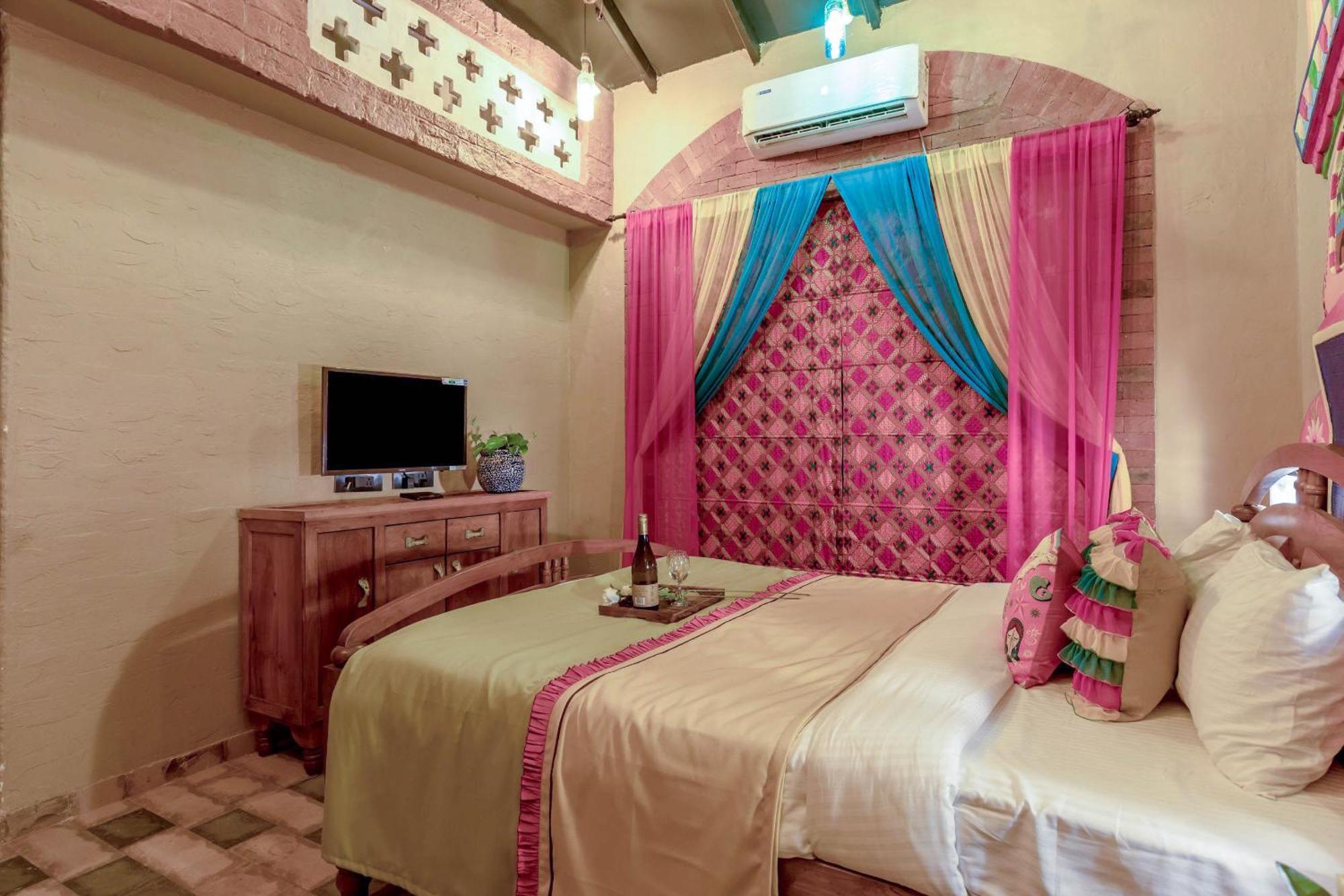 Dio Regaalo Theme Resort, Ratnāgiri Extérieur photo