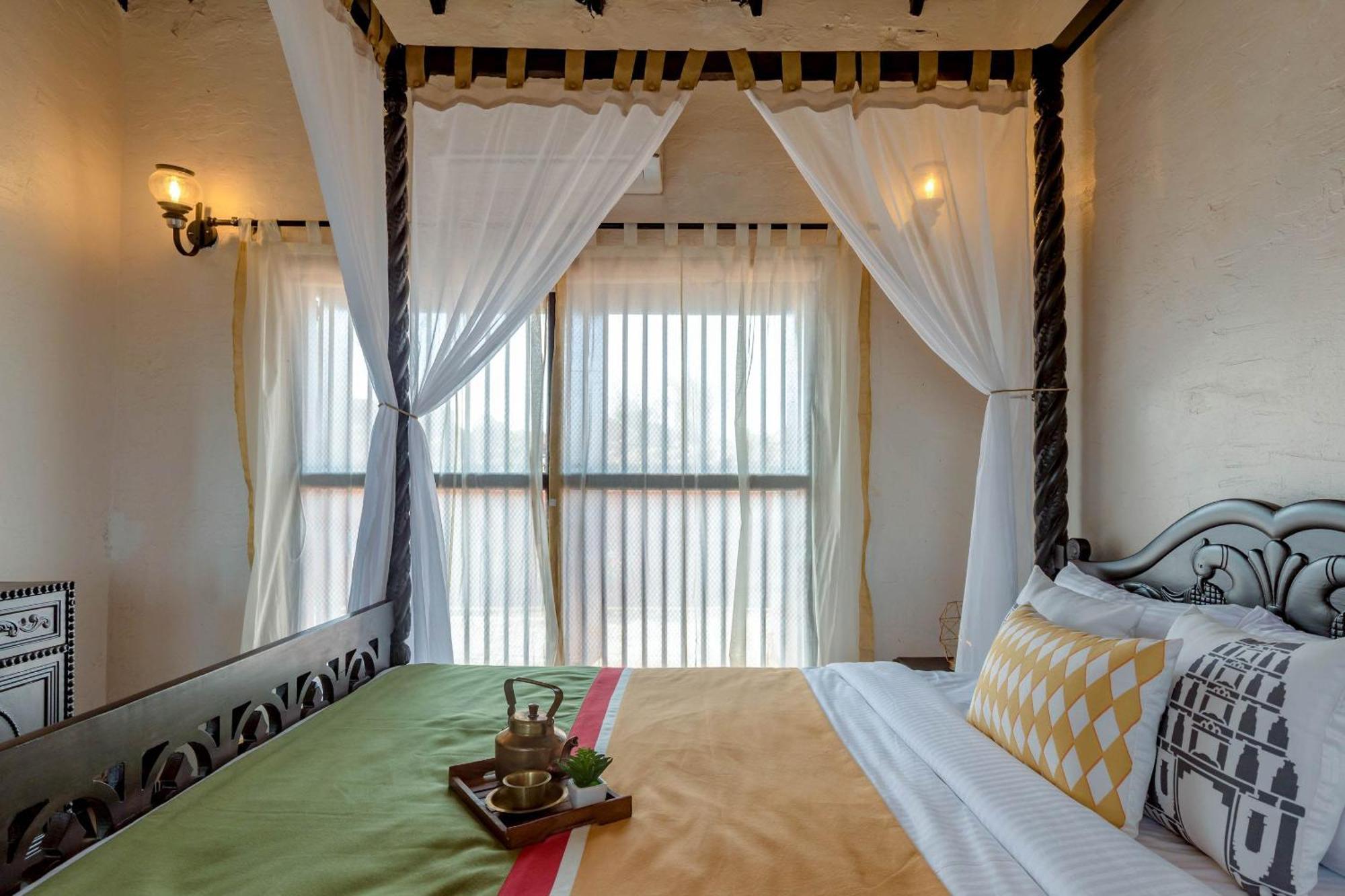 Dio Regaalo Theme Resort, Ratnāgiri Extérieur photo