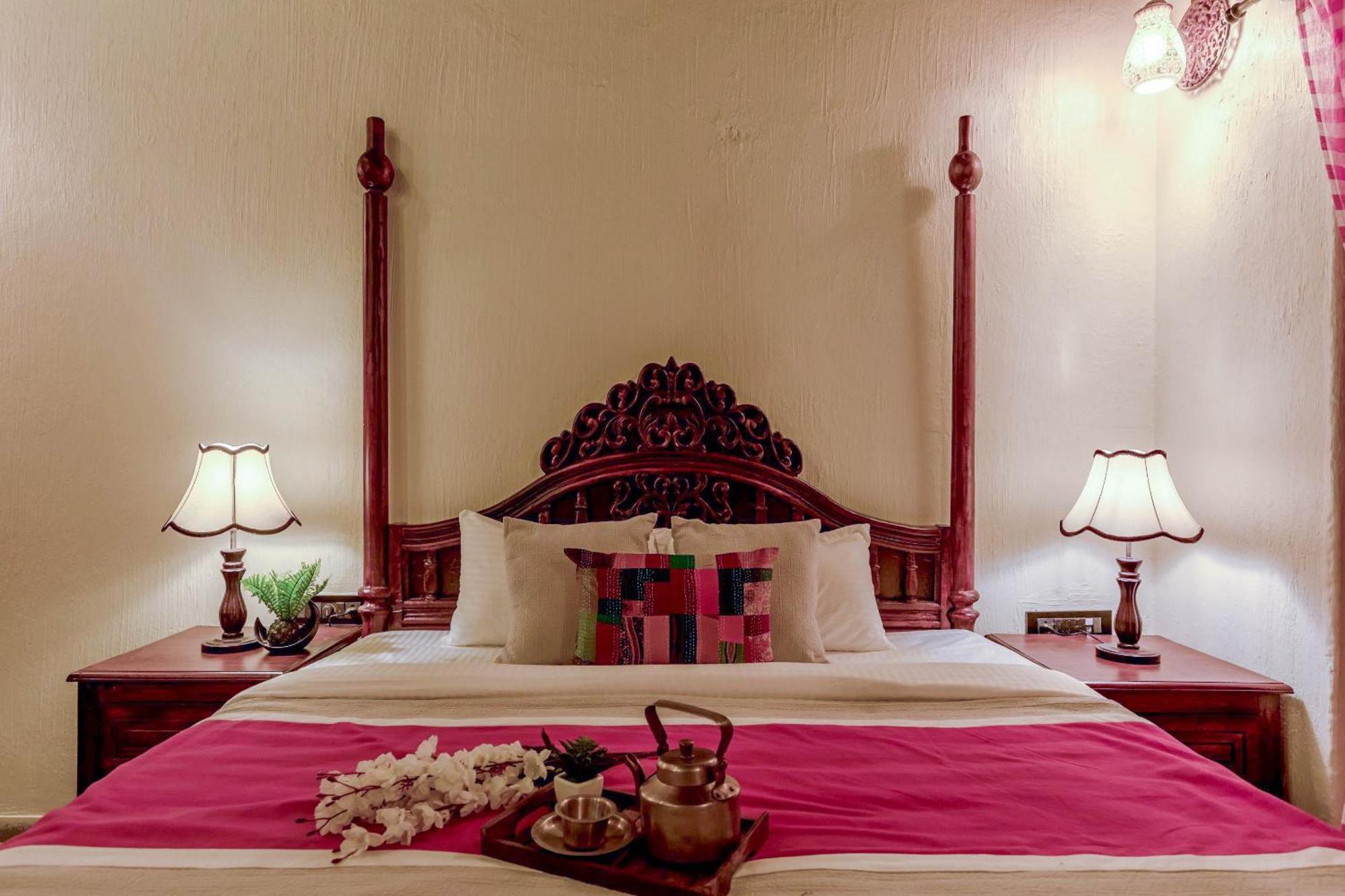 Dio Regaalo Theme Resort, Ratnāgiri Extérieur photo