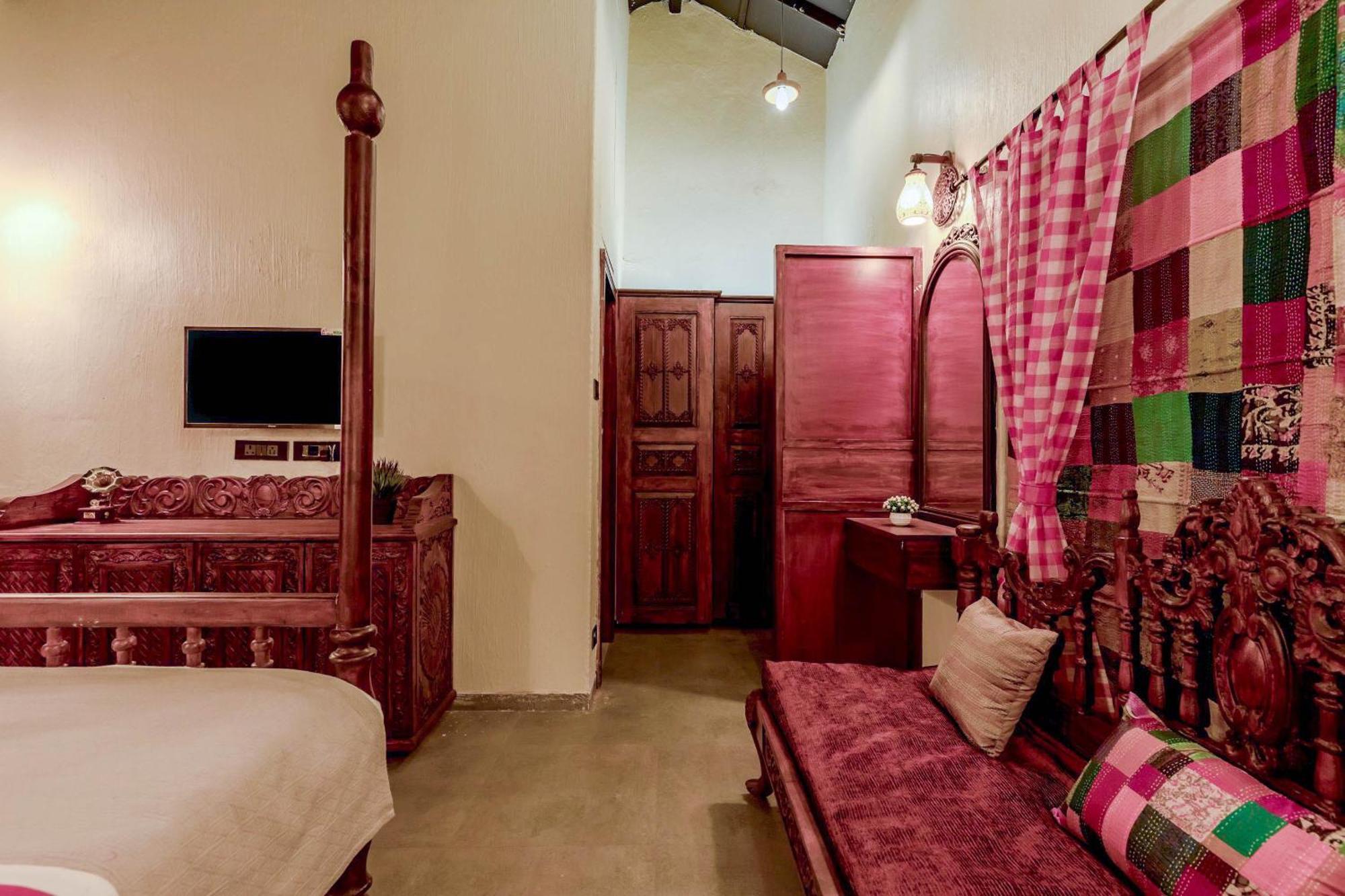Dio Regaalo Theme Resort, Ratnāgiri Extérieur photo